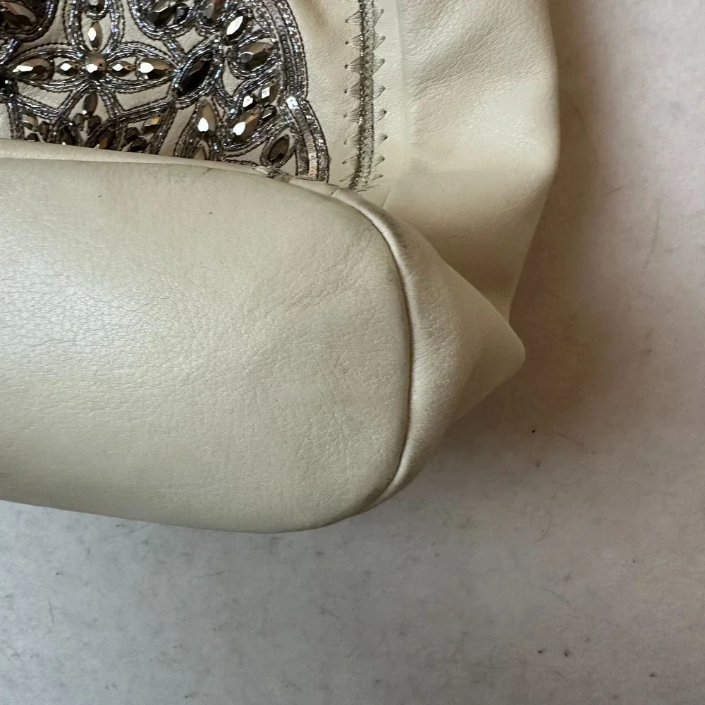 Brighton Cream Leather Beaded Medallion Hobo Shoulder‎ Bag Ivory Silver Heart